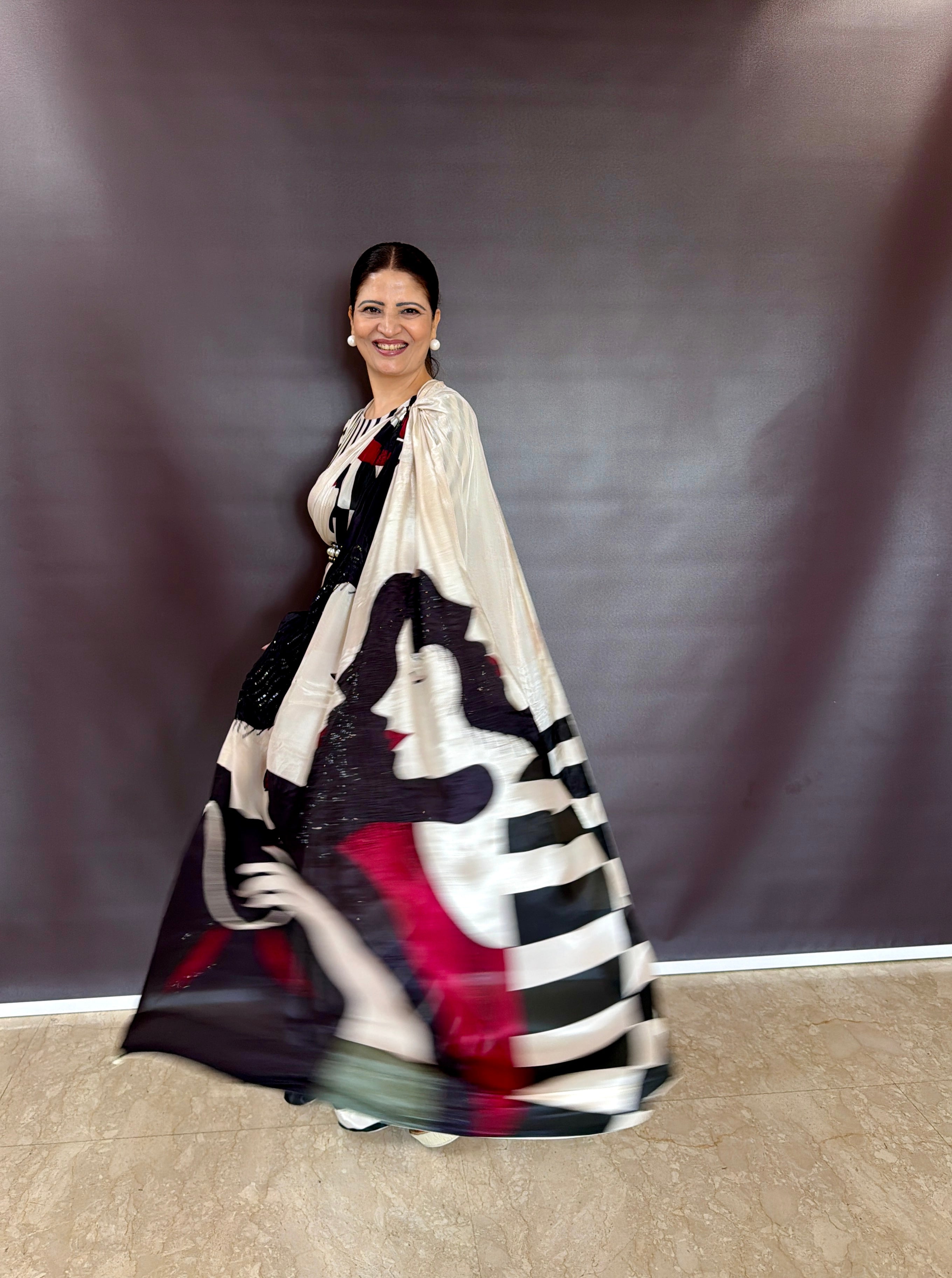 Midnight Chic Medonna Vouge Saree
