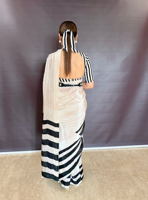 Midnight Chic Medonna Vouge Saree