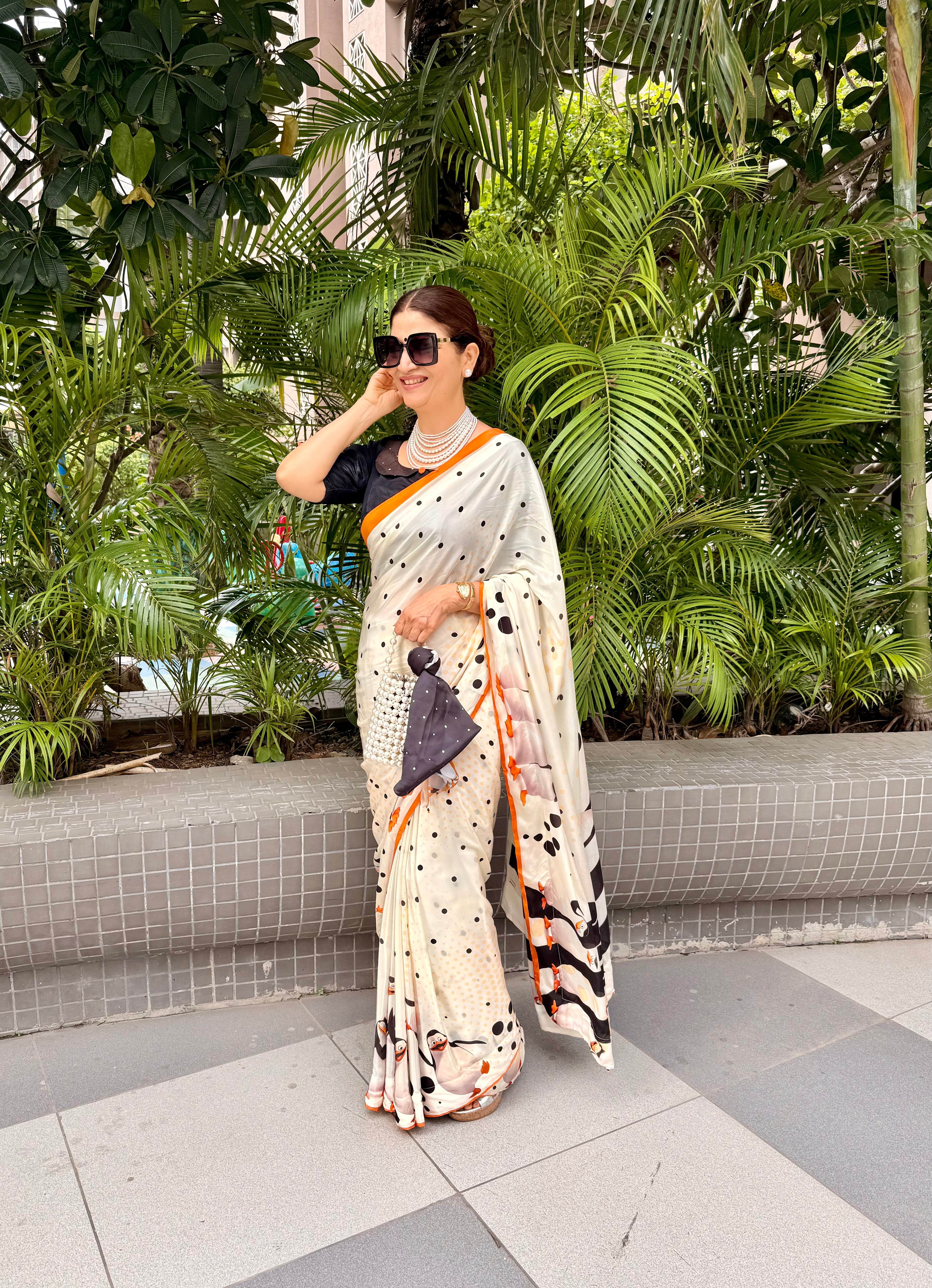 Penguin Polka Dots Saree