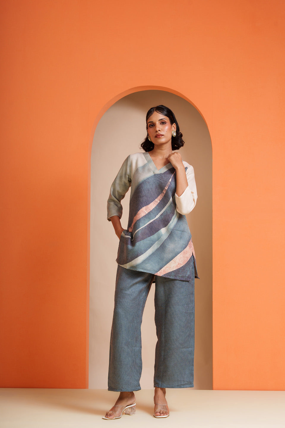 Teal Golden Mirror Maze