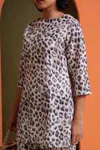 Leopard print women's tunic in soft viscose fabric, stylish for parties and everyday wear