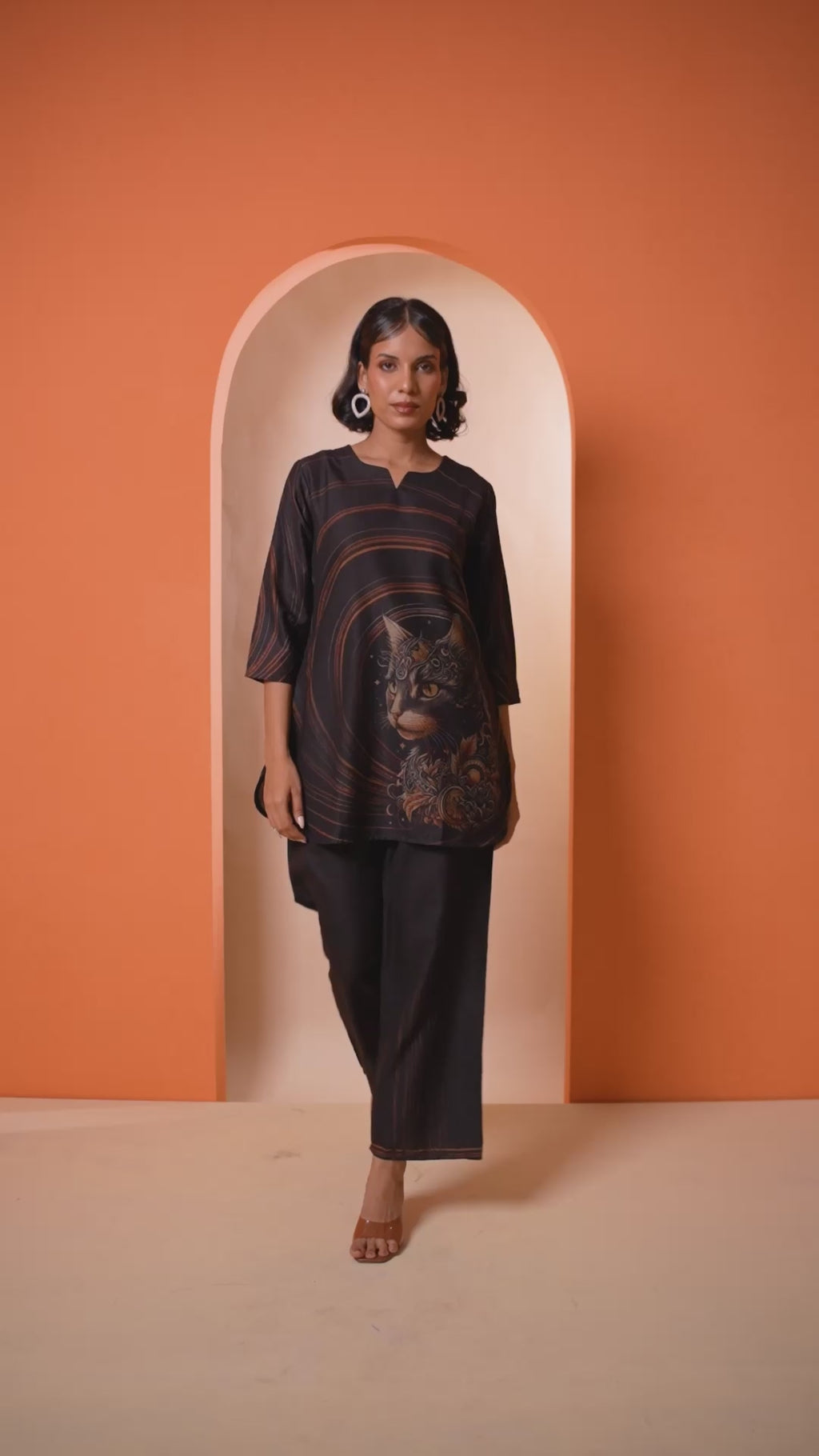 Eclipse Motion Black Hypno Cat Co-ord Set