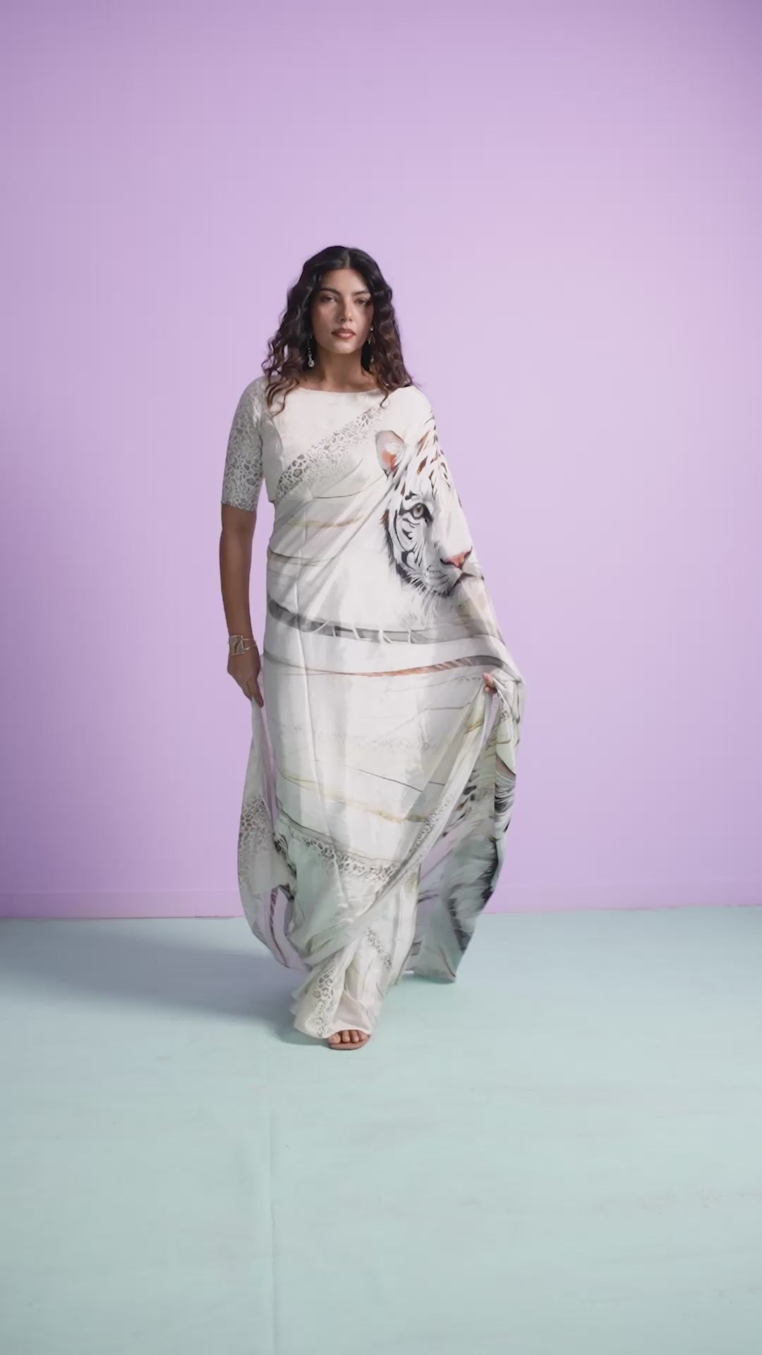Bravery Bengal Wild White Snow Tigers Saree